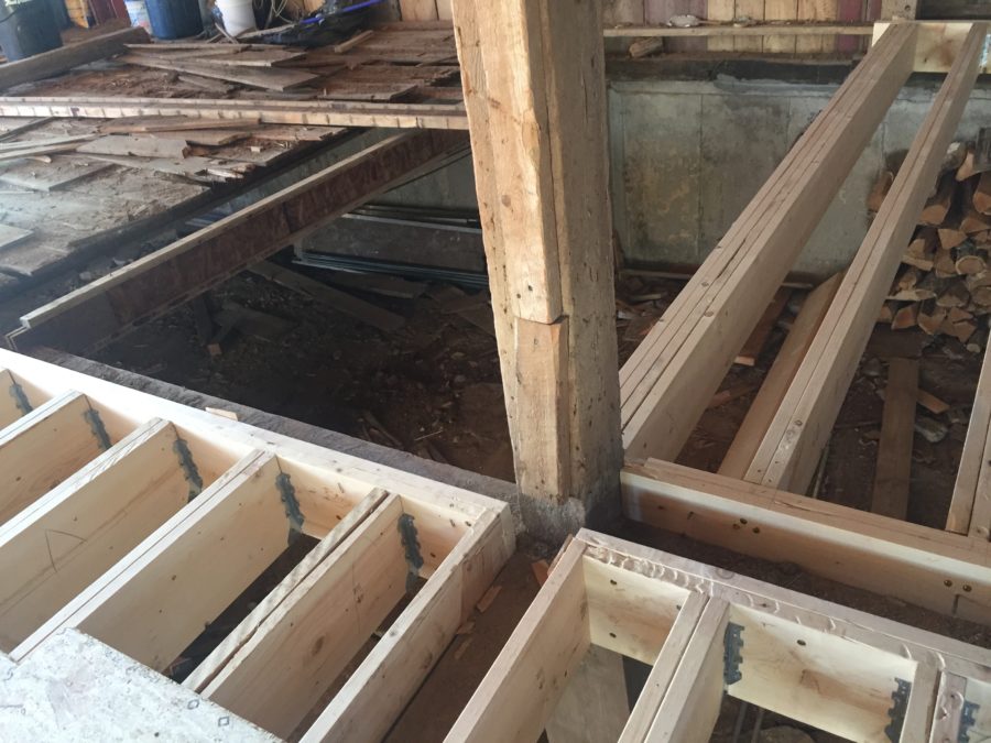 Luxury Barn Wedding Venue in Maine