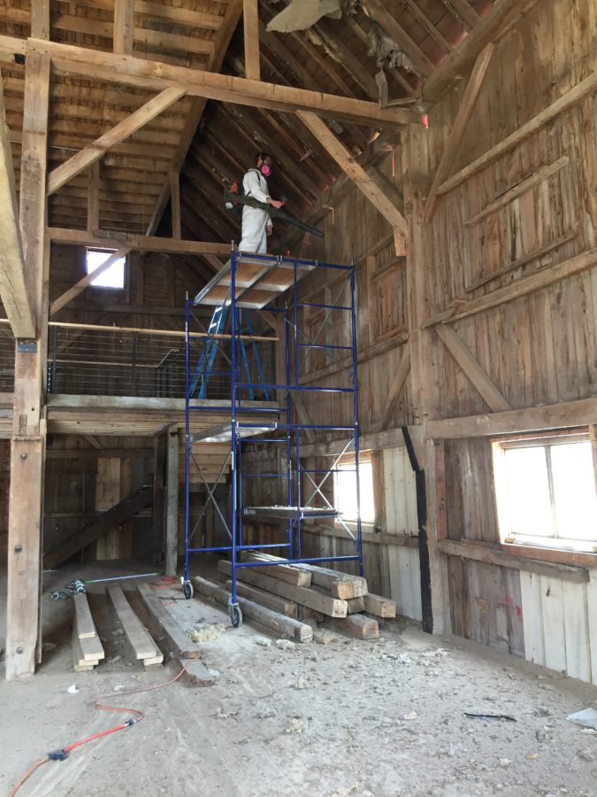 Luxury Barn Wedding Venue in Maine