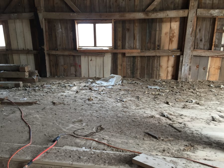 Luxury Barn Wedding Venue in Maine