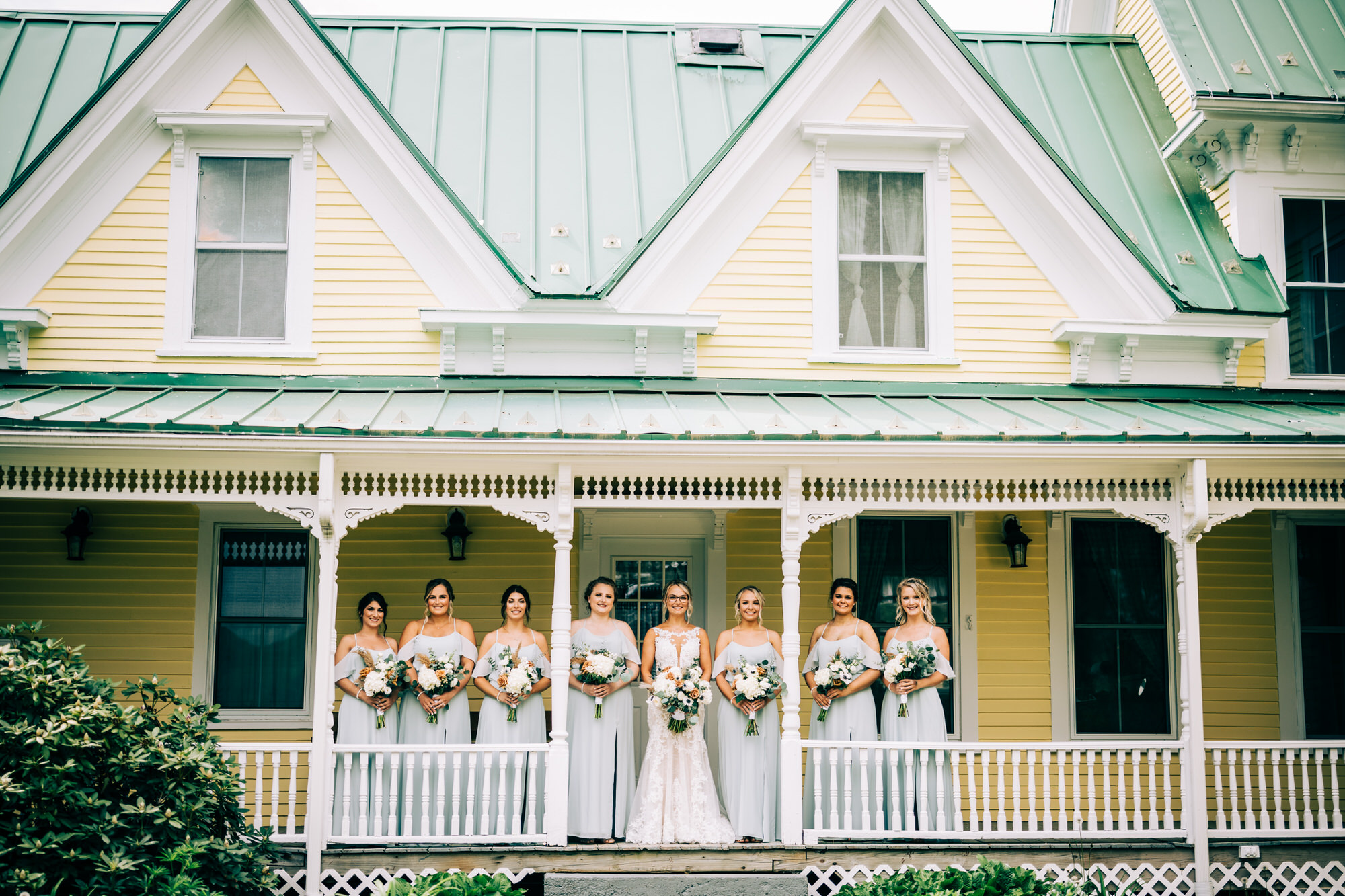 Luxury Maine Barn Wedding venue in midcoast near Bangor with lodging